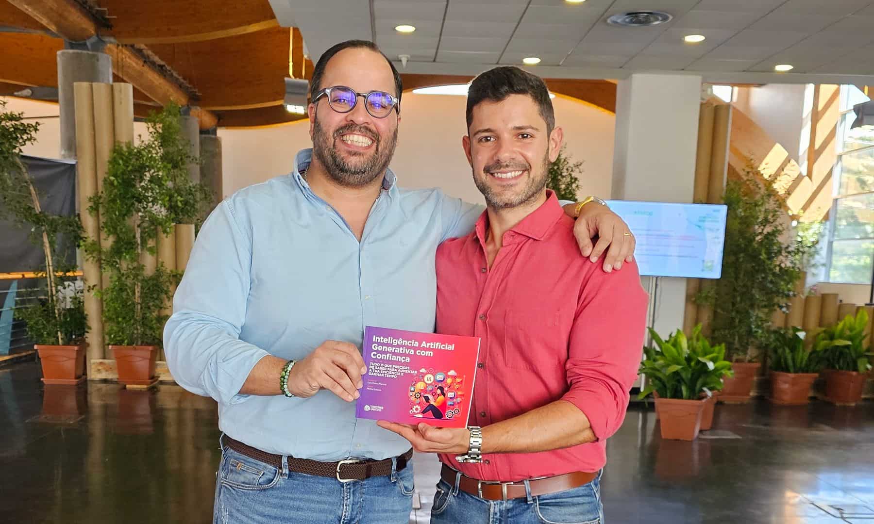 Hugo Teixeira Francisco, cofundador e CMO do Grupo Portugal Green Travel, e Pedro Esteves, fundador da plataforma IA Hoje e AQIA
